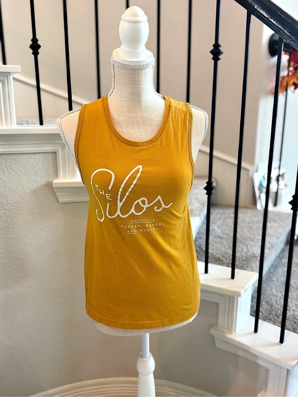 Magnolia Graphic Muscle Tank Top